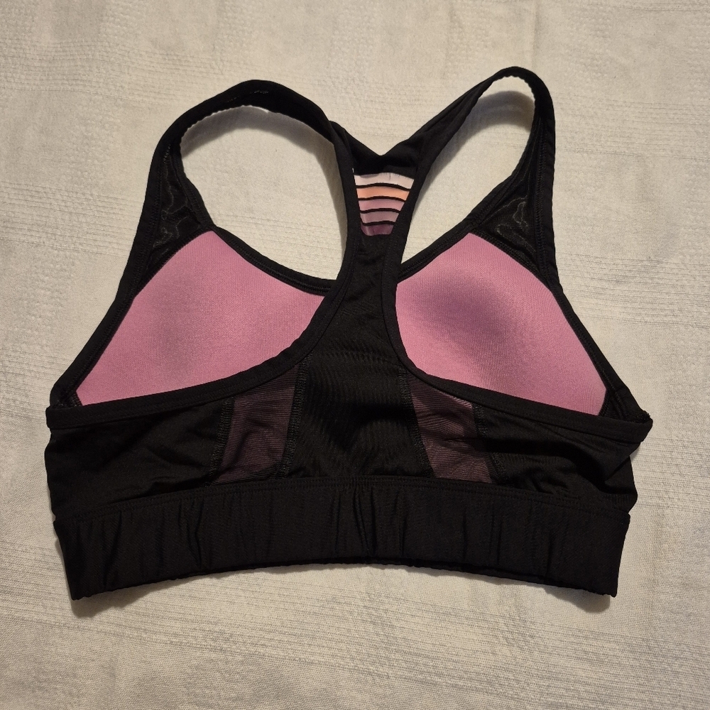 Pink women's Medium black Ultimately lined permanent padding sewn in, VGUC - Picture 2 of 4